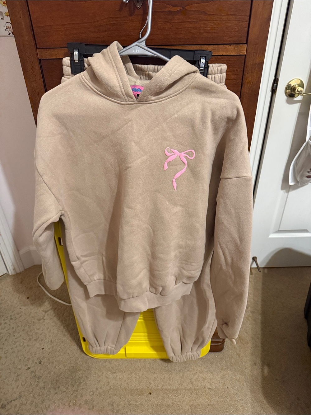 EDIKTED bow sweats set